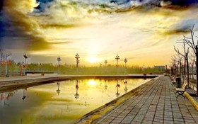 夕陽下的彩杏院